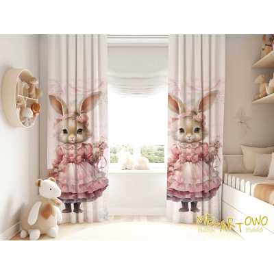 Króliczka w sukni- zasłona okienna