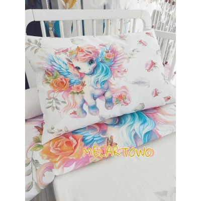 Jednorożec skrzydła white- komplet pościeli 75x100cm 60x40cm